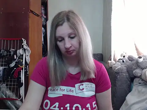 Snapshot of BustyBlond chatting on March 22, 2025, 10:49 am BustyBlond online show from March 22, 2025, 10:49 am