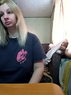 BustyBlond online show from January 13, 2026, 6:08 am