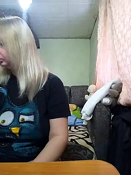 BustyBlond online show from January 16, 2026, 5:33 am