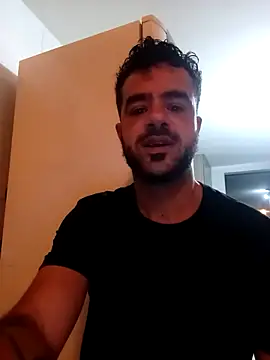 SMOKERBEASTBR online show from January 8, 2026, 10:45 pm