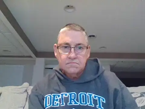 takeitall101 online show from December 23, 2024, 7:28 am