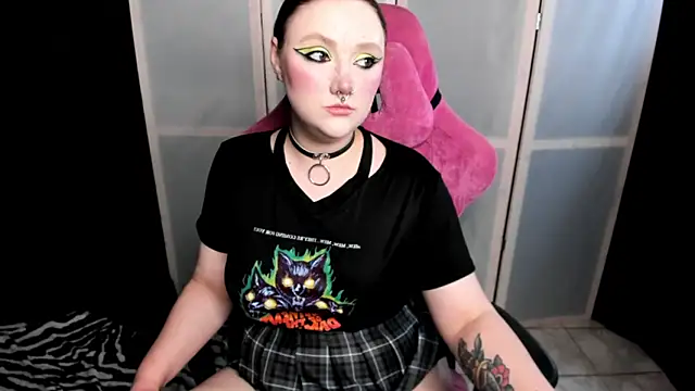 YourDyingBride online show from October 24, 2025, 1:13 am