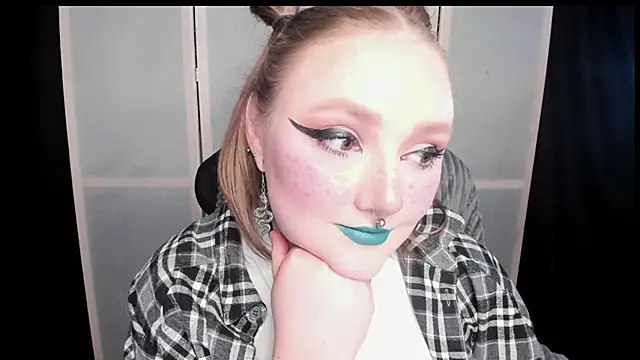 YourDyingBride online show from May 15, 2026, 11:23 pm