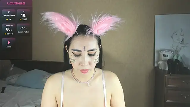 mia choo online show from December 20, 2025, 9:27 am