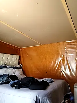 Snapshot of SavageSouth chatting on March 31, 2026, 8:37 am SavageSouth online show from March 31, 2026, 8:37 am