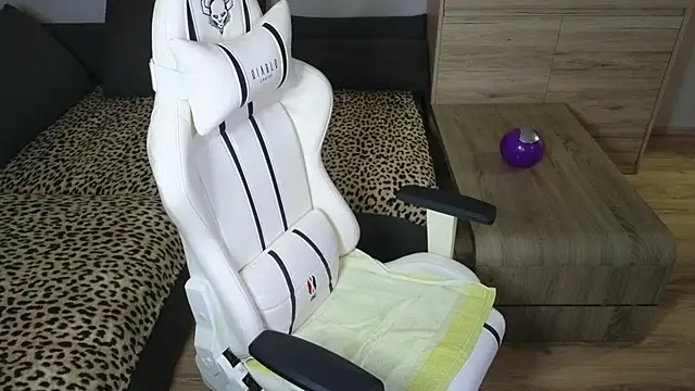 MolligSpielle online show from January 26, 2025, 12:37 am