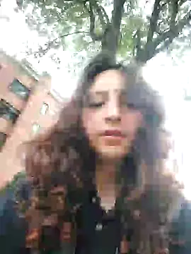  Laary online show from December 18, 2024, 8:25 pm