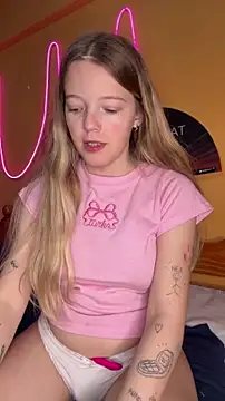 -veranito- online show from March 23, 2026, 3:10 am