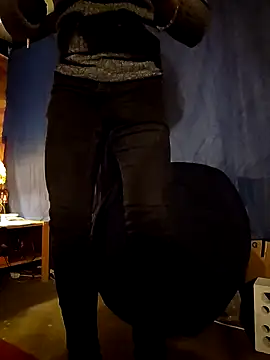 PassiveStute25 online show from January 13, 2025, 8:04 pm