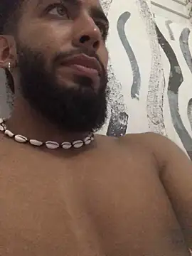 Snapshot of Alessandro__Rossi chatting on December 8, 2024, 6:01 am Alessandro  Rossi online show from December 8, 2024, 6:01 am