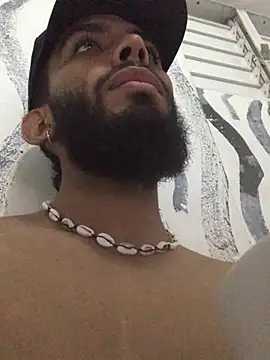 Snapshot of Alessandro__Rossi chatting on December 24, 2024, 6:11 am Alessandro  Rossi online show from December 24, 2024, 6:11 am