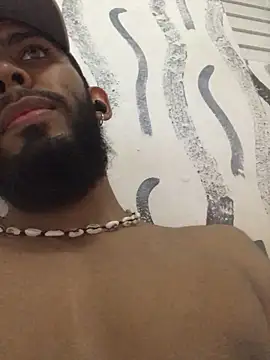 Snapshot of Alessandro__Rossi chatting on December 27, 2024, 2:36 am Alessandro  Rossi online show from December 27, 2024, 2:36 am