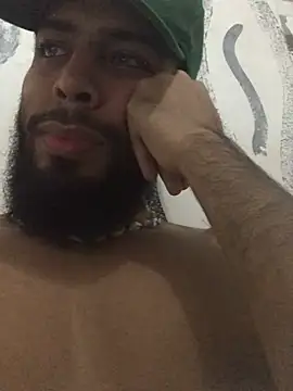 Snapshot of Alessandro__Rossi chatting on December 29, 2024, 8:55 am Alessandro  Rossi online show from December 29, 2024, 8:55 am