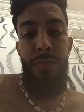 Snapshot of Alessandro__Rossi chatting on February 4, 2025, 1:59 pm Alessandro  Rossi online show from February 4, 2025, 1:59 pm