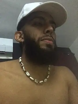 Snapshot of Alessandro__Rossi chatting on March 18, 2025, 7:41 am Alessandro  Rossi online show from March 18, 2025, 7:41 am