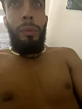 Snapshot of Alessandro__Rossi chatting on October 15, 2025, 1:11 pm Alessandro  Rossi online show from October 15, 2025, 1:11 pm