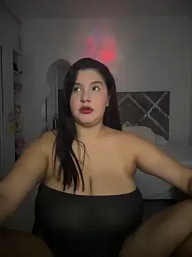 ValleryParker online show from March 5, 2026, 3:57 am