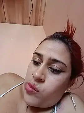 Snapshot of Latina_sexy1 chatting on June 27, 2026, 6:24 pm Latina sexy1 online show from June 27, 2026, 6:24 pm