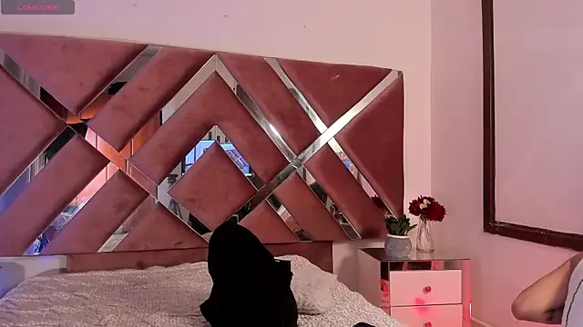 Snapshot of Aron_cruz chatting on February 28, 2026, 1:23 pm Aron cruz online show from February 28, 2026, 1:23 pm