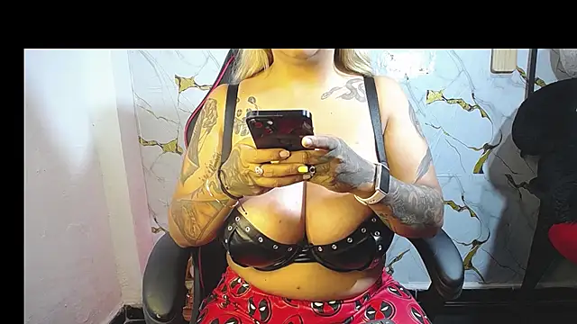 mia boobs hot online show from May 27, 2026, 3:03 am