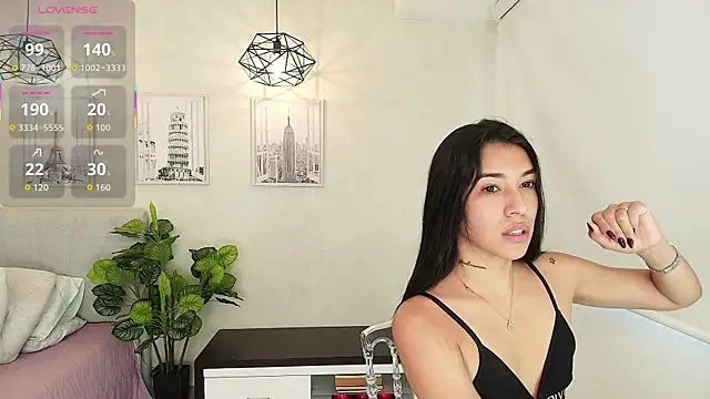 Sassy--Girl online show from September 23, 2025, 6:11 pm