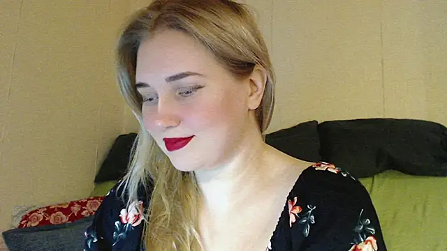 mmmPinUpGirl online show from October 25, 2025, 5:51 pm