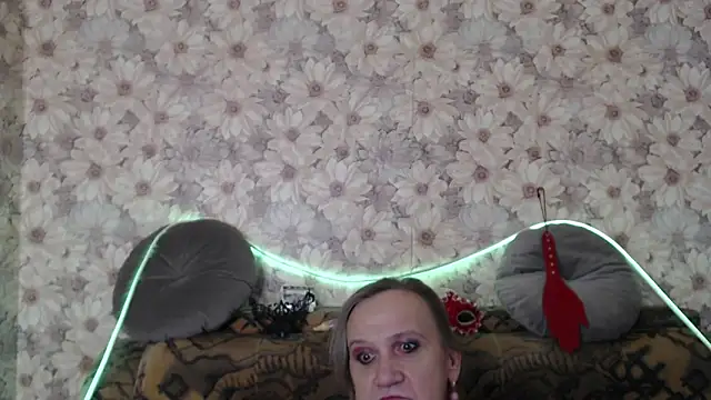 MissBekker online show from March 10, 2026, 10:59 pm