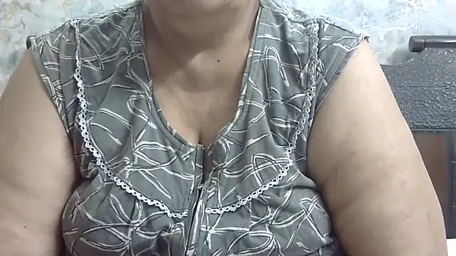Snapshot of Kavya_XX chatting on May 18, 2026, 4:29 am Kavya XX online show from May 18, 2026, 4:29 am