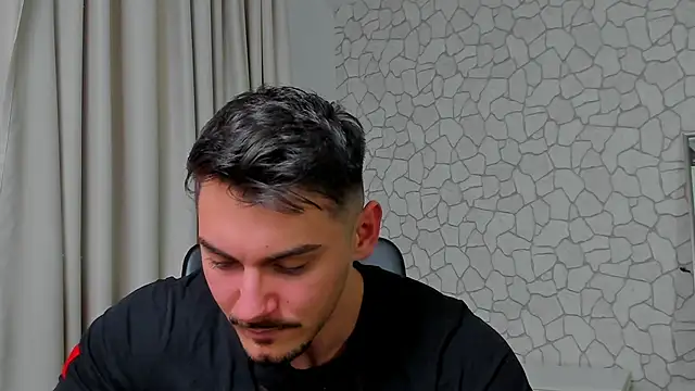 Snapshot of ClintMasters chatting on February 28, 2025, 4:10 pm ClintMasters online show from February 28, 2025, 4:10 pm