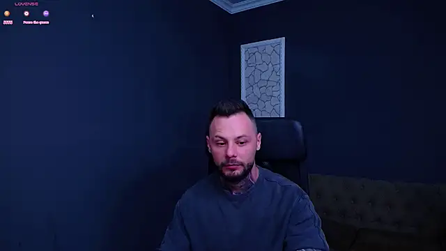 Snapshot of BrianHunts chatting on October 19, 2025, 4:13 am BrianHunts online show from October 19, 2025, 4:13 am