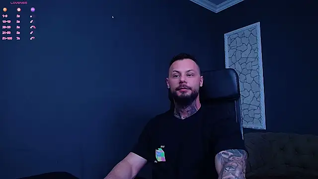 Snapshot of BrianHunts chatting on November 19, 2025, 5:18 am BrianHunts online show from November 19, 2025, 5:18 am