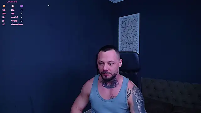 Snapshot of BrianHunts chatting on November 28, 2025, 6:05 am BrianHunts online show from November 28, 2025, 6:05 am