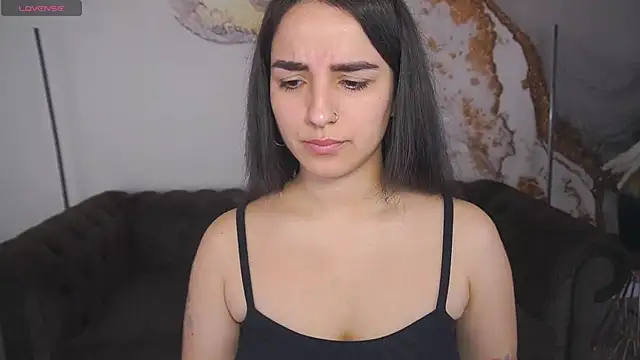 Daphne Moss online show from February 23, 2025, 1:53 pm