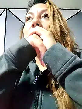 Snapshot of sakotodika chatting on February 13, 2025, 3:18 am sakotodika online show from February 13, 2025, 3:18 am