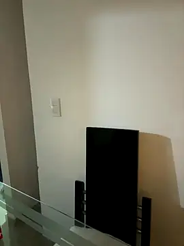  Niah  online show from December 19, 2025, 11:23 pm