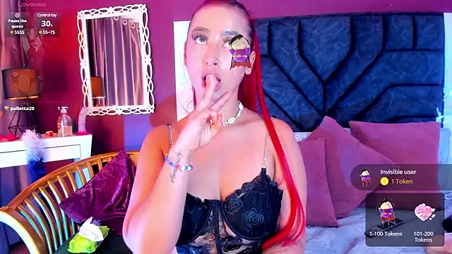 Mia-Bloom online show from December 23, 2024, 9:16 am