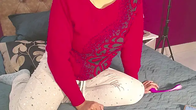 Naughty nightz online show from December 14, 2024, 7:25 pm