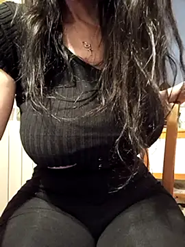 eva750 online show from March 19, 2025, 5:17 pm