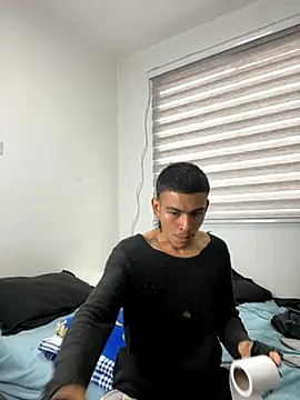 sorry-mom69 online show from November 13, 2025, 4:50 pm