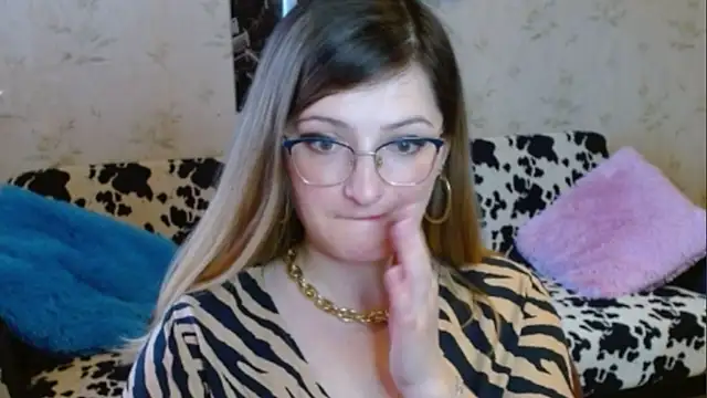 Arielsssplash online show from September 30, 2025, 2:00 pm