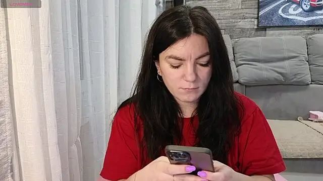 Vika loves you online show from January 17, 2026, 2:11 pm