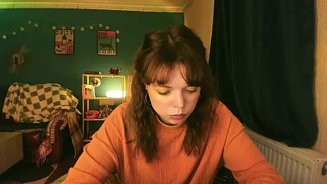 ClancyMorissey online show from October 29, 2025, 6:42 pm