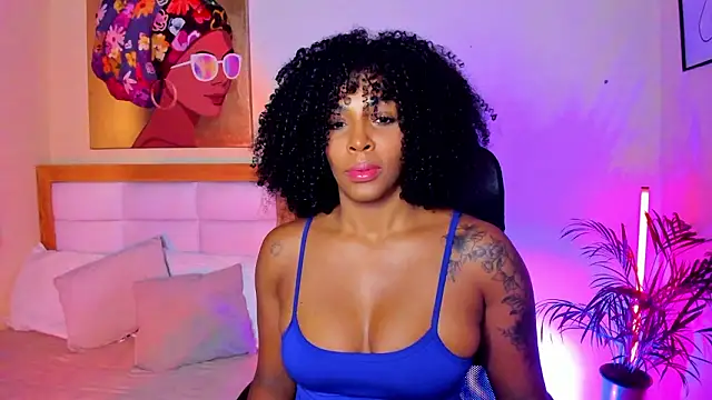 Snapshot of AitanaBrown_ chatting on February 11, 2026, 9:20 pm AitanaBrown online show from February 11, 2026, 9:20 pm