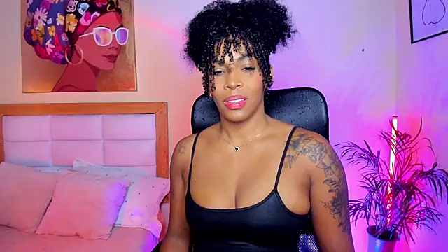 Snapshot of AitanaBrown_ chatting on March 1, 2026, 2:30 pm AitanaBrown online show from March 1, 2026, 2:30 pm