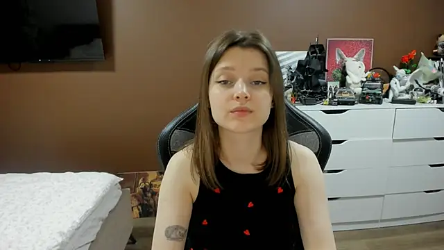 Snapshot of SoniNesti chatting on June 19, 2026, 4:11 pm SoniNesti online show from June 19, 2026, 4:11 pm