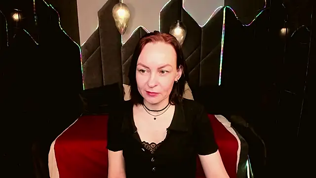 Snapshot of NikaGentle chatting on February 3, 2026, 5:49 am NikaGentle online show from February 3, 2026, 5:49 am