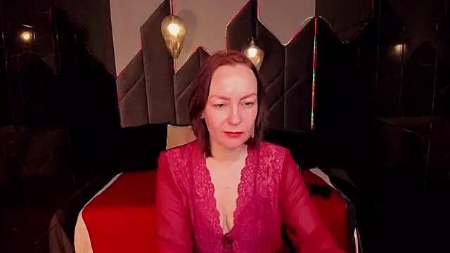 Snapshot of NikaGentle chatting on February 8, 2026, 5:44 am NikaGentle online show from February 8, 2026, 5:44 am