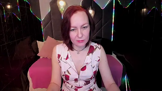 Snapshot of NikaGentle chatting on February 15, 2026, 5:37 am NikaGentle online show from February 15, 2026, 5:37 am