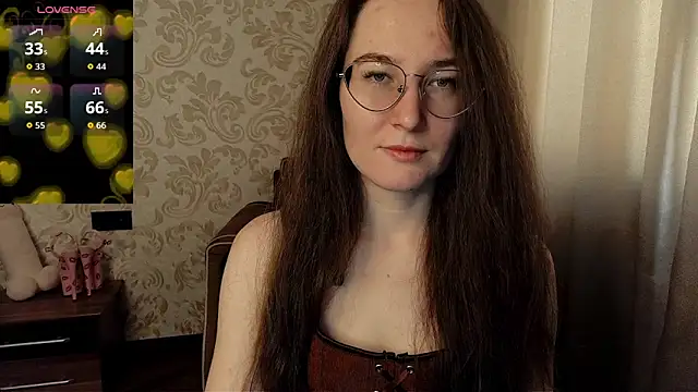 AgnesGraham online show from November 26, 2025, 1:01 pm