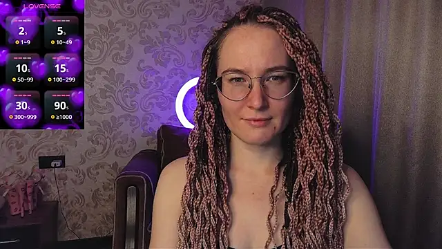 AgnesGraham online show from December 17, 2025, 11:55 pm